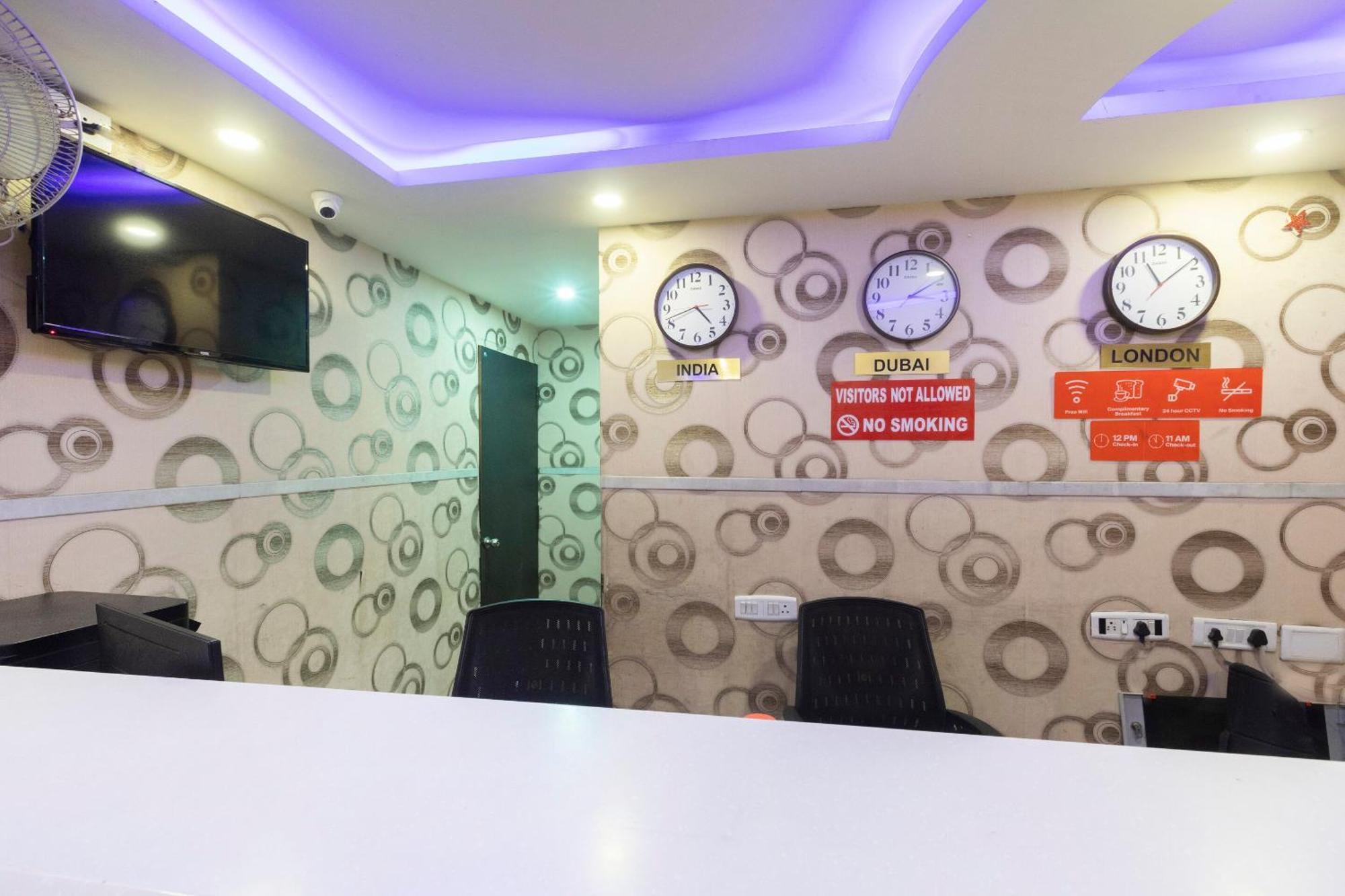 Collection O Santhome Residency Near Marina Beach Chennai Luaran gambar